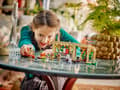 Miniatyrbild 3 av 4: Hogwarts™ slott: lektion i örtlära LEGO® Harry Potter™ (76445)