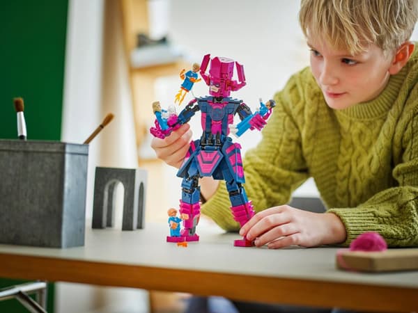 Fantastic Four mot Galactus – LEGO® Super Heroes byggfigur (76316)