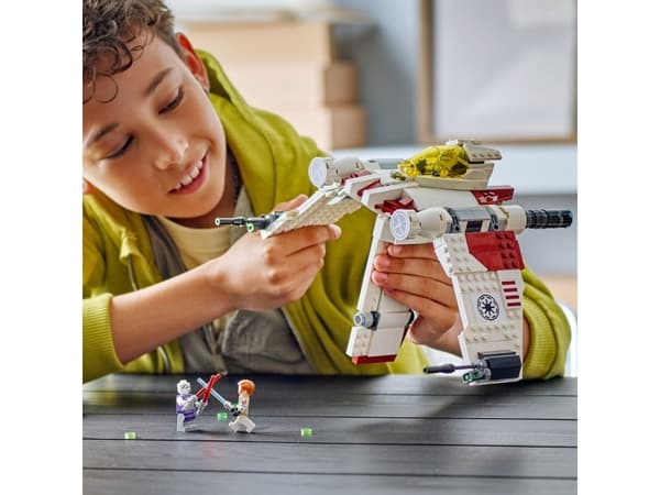 LEGO Star Wars 75432 V-19 Torrent Starfighter