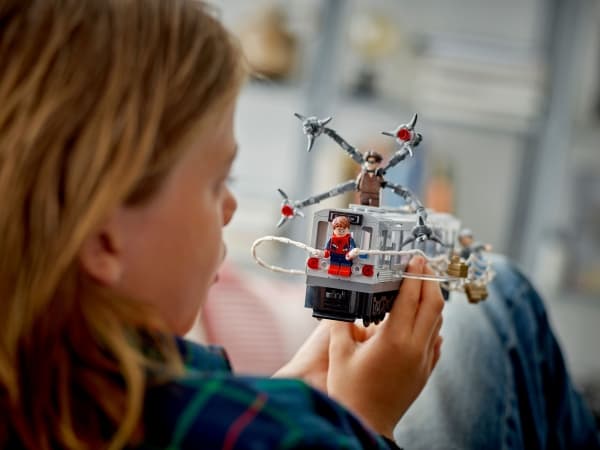 LEGO Super Heroes 76321 Spider-Man mot Doc Ock: T-banescenen