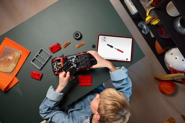 LEGO Technic 42213 Ford Bronco SUV