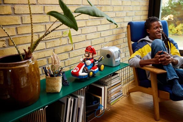 LEGO® Mario Kart™ – Mario & Standard Kart 72037