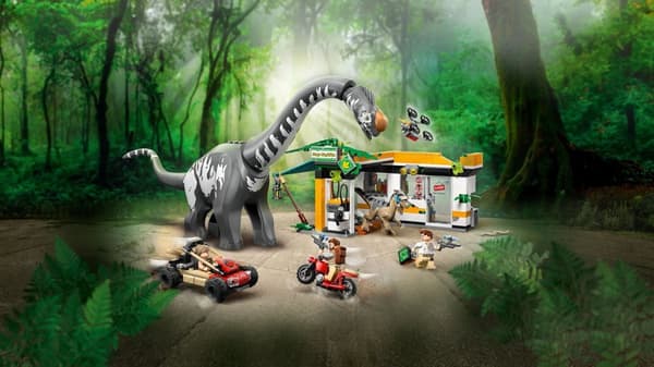 LEGO® Jurassic World Spårningsuppdrag med raptor och titanosaurus 76973