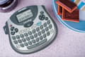 Miniatyrbild 3 av 3: Märkmaskin DYMO LetraTag 100T Qwerty