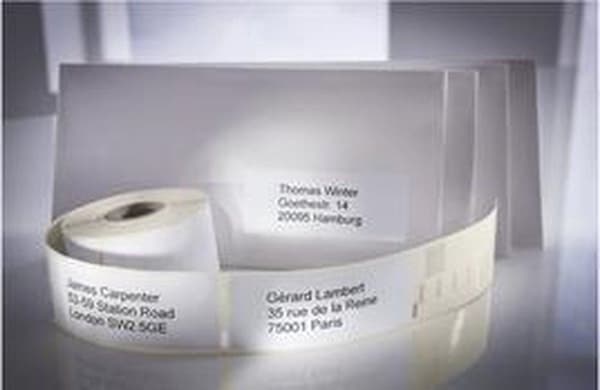 Etikett Avery universal - avtagbar 500x roll up 19x51mm