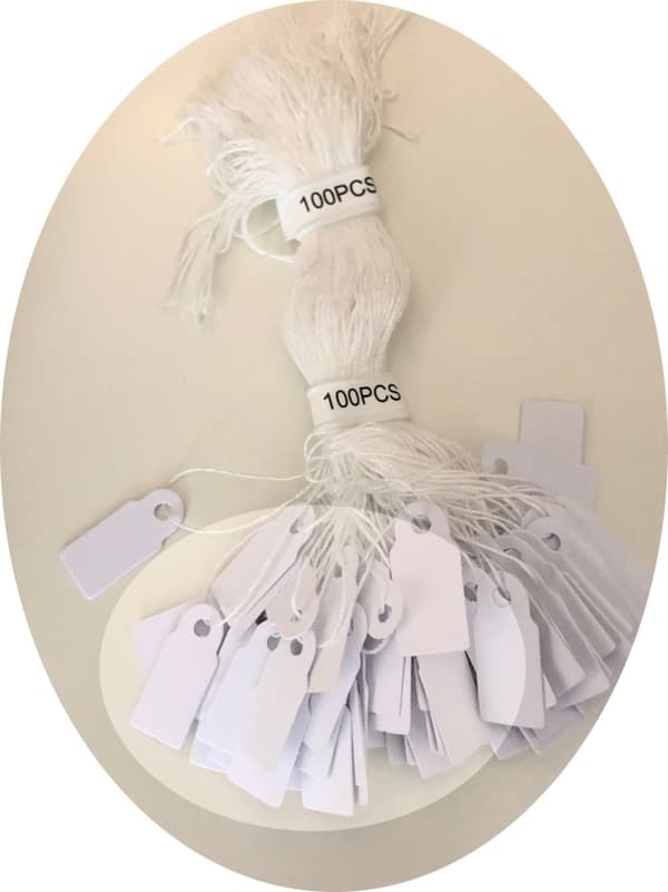 100 prislappar vit tags loppis butik marknad 22x35 mm