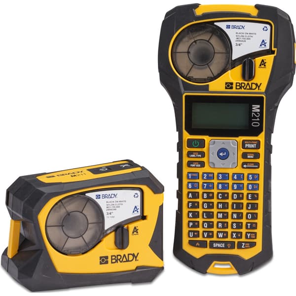 Brady M210 Selv-lam. tape 38,1mm Sort på Hvit