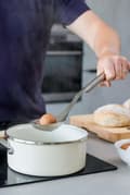 Miniatyrbild 3 av 4: Livstidsvarumärken europa - KMG003OHSS - Kitchenaid kökssked i rostfritt stål, stor serveringssked i metall