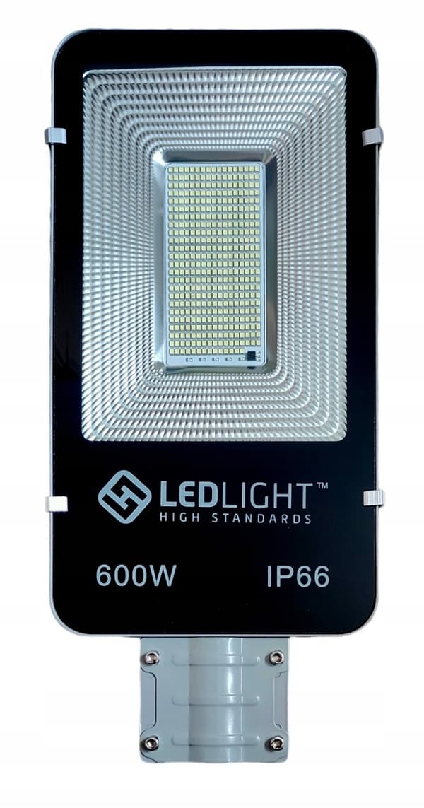 SUURI LED AURINKOKATUVALAISIN ULKOKONEEN TEHOKAS 600W LYHTYTUNNUS