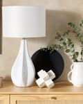 Miniatyrbild 4 av 10: Bordslampa Ljusbeige Porslin Rund Gamourskärm