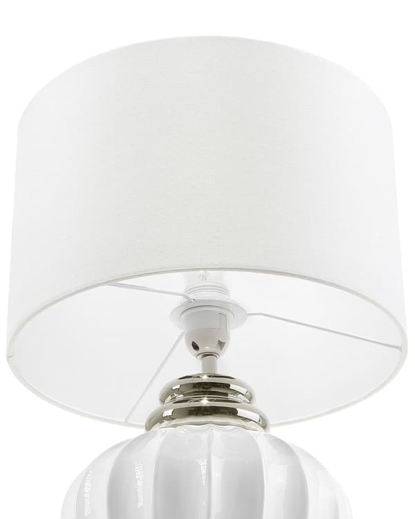 Bordslampa Vit Keramik Högglansad Ribbad Bas