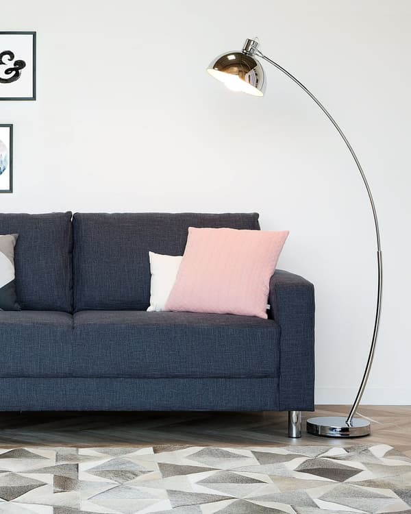 Silver Golvlalmpa Metallram med Rörlig Lampskärm med Modern Belysning