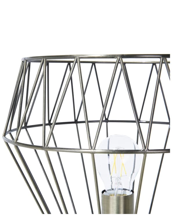Modern Golvlampa av Metall med en Lampskärm av Mässing
