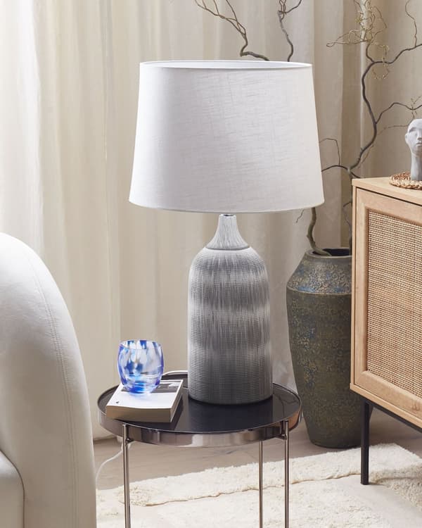 Bordslampa Grå Keramik Bas 66 cm Vit Tygskärm Klassisk Nattduksbordslampa