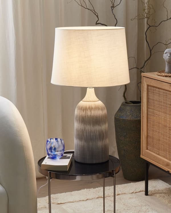 Bordslampa Grå Keramik Bas 66 cm Vit Tygskärm Klassisk Nattduksbordslampa