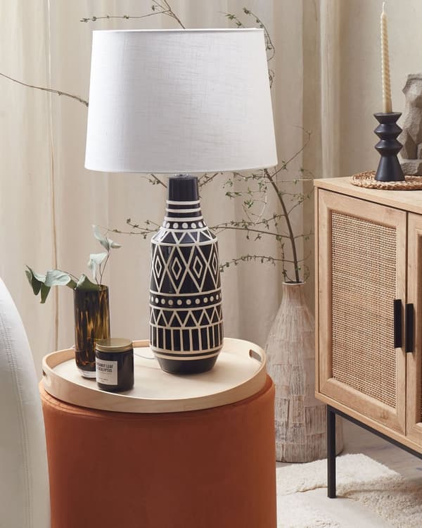 Bordslampa Svart Keramikbas 68 cm Vit Tygskärm Klassisk Nattlampa