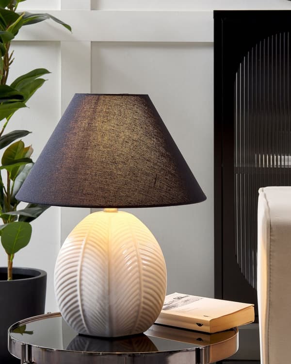 Bordslampa Beige Keramik Tygskärm Belysning