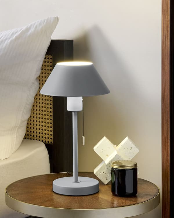 Bordslampa Ljusgrå Järn Konskärm med Dragknapp Kontor Arbetsrum Modern