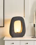 Miniatyrbild 2 av 10: Bordslampa Svart Träbas Öppen Skärm Oregelbunden Form Vardagsrum Sovrum Modernt Modernt