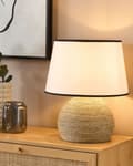 Miniatyrbild 2 av 9: Bordslampa Sockel i Naturligt Rep av Halm Vit skärm i Tyg Vardagsrum Sovrum Hall