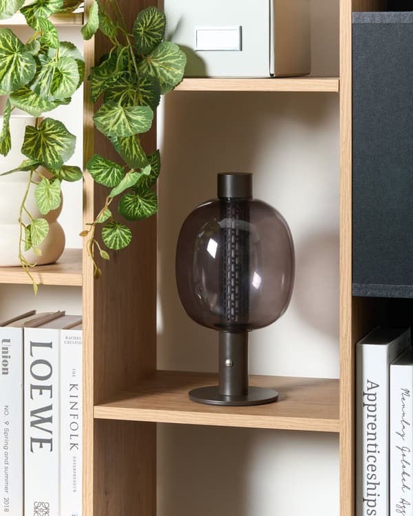 Bordslampa Svart LED Trådlös Aluminium Glasskärm Inomhus Modern