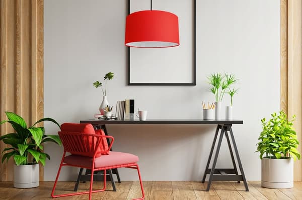 LATTIARIIPPUVALAISIN PUNAINEN 40 CM LAMPPUVARJOS