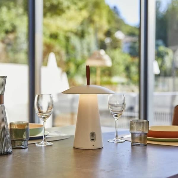 Bordslampa Lumisky Vit (1 antal)