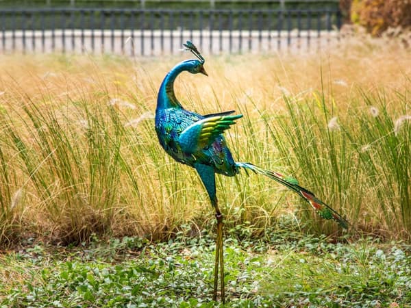 Dekorativ figur Blå Metal 75 cm Påfugl Dekoration Indendørs Udendørs Have