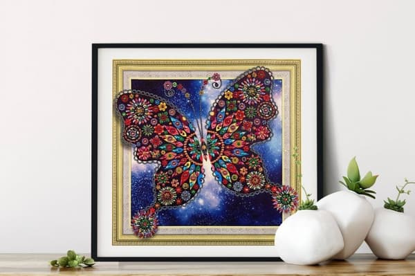Diamantbroderi Fe Sommerfugl 47x47 cm