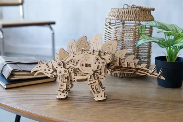 3D Træpuslespil Stegosaurus uGEARS