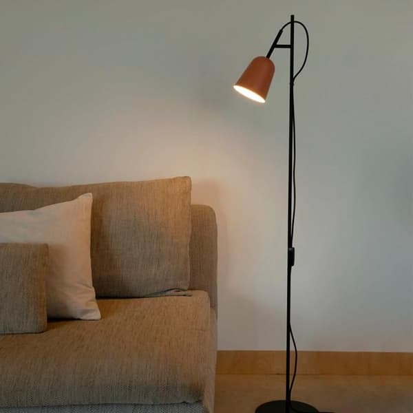 Faro STUDIO Task Golvlampa Matt Svart, Rosa