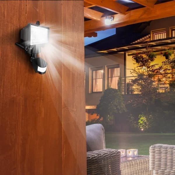 LUMI JARDIN Cooper Black solcellsprojektor - H 22 cm - Svart