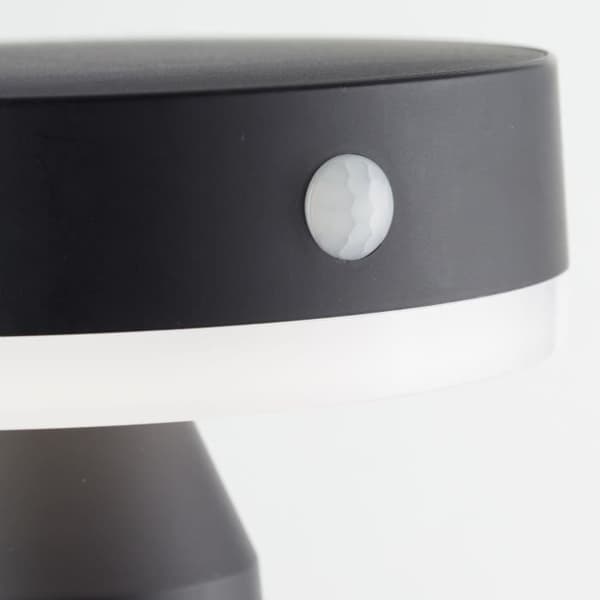 Udendørs væglampe - BRILLIANT - MAGUA - LED og solcelle - Metal og plastik - 3,7 W - Sort