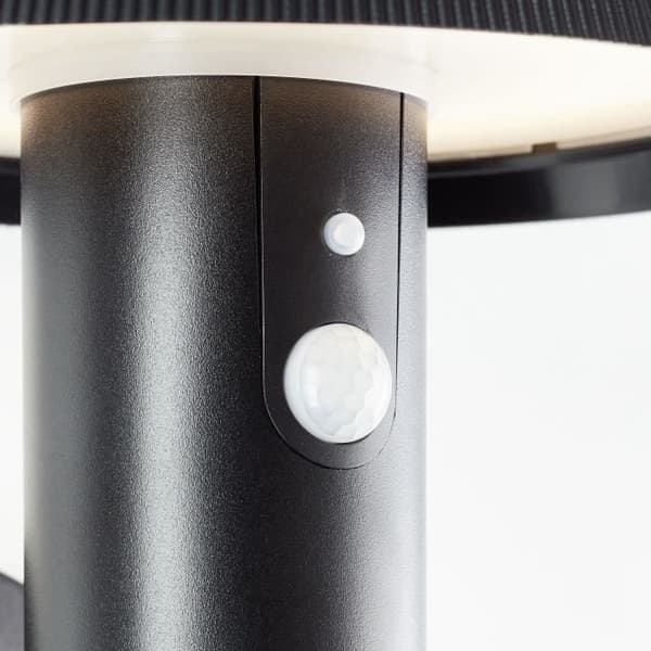Udendørs væglampe - BRILLIANT - ALVERO - LED og solcelledrevet - Bevægelsessensor - Metal og plastik - 4 W - Sort