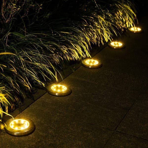 Bomclap 12 Pack aurinkomaavalot IP65 12 LED lämmin valkoinen valo puutarhan patiokävelytielle