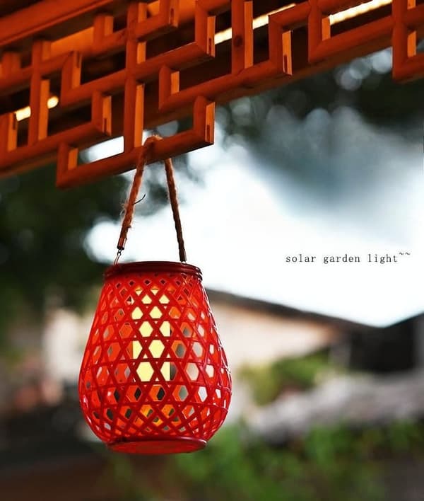 OBOSOE Rattan Solar Lantern – Udendørs hængende lanterne til have, terrasse, balkon