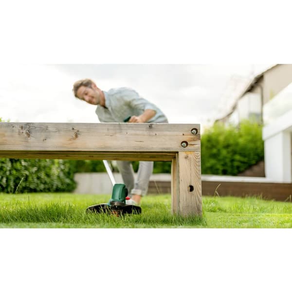 Bosch Home and Garden UniversalGrassCut 18V-260 Batteri Grästrimmer inkl. batteri, inklusive laddningsstation 18 V 2 Ah