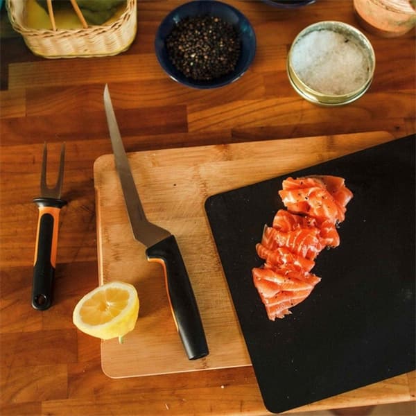 Fiskars Funktionel Form Fileteringskniv 21 cm - Rustfrit stål - Softtouch anti-skrid belægning
