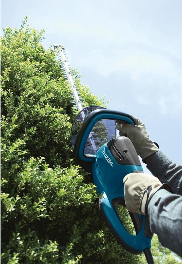 MAKITA Elektrisk hækkeklipper UH4570 - 550 W - Bladlængde 45 cm - Maks. Skæretykkelse 18 mm