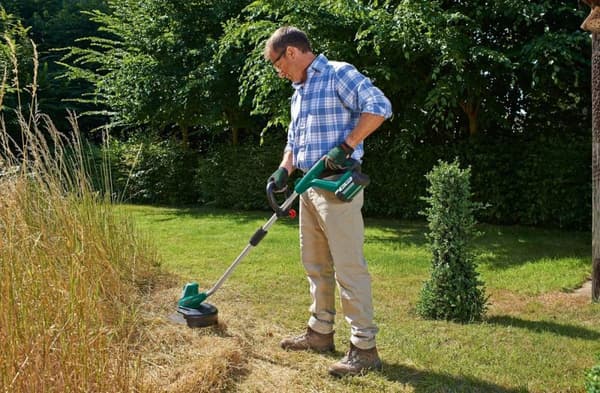 Bosch Advanced Grass Cut 36 LI Grästrimmer - Med 36 V batteri och laddare