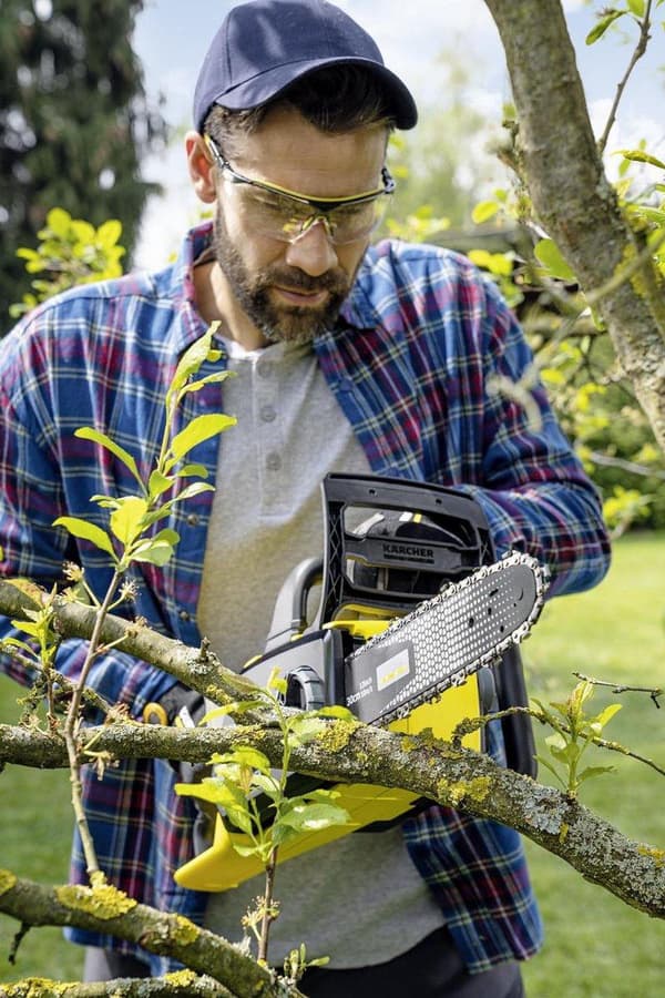 Kärcher CNS 30 Batteri Motorsav - 18 Volt - Eksklusivt batteri og oplader - 30 cm sværdlængde
