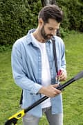 Miniatyrbillede 6 af 6: Kärcher PSW 20 Teleskopbatteri Kædesav - 18 Volt - Eksklusivt batteri og oplader - 20 cm sværd
