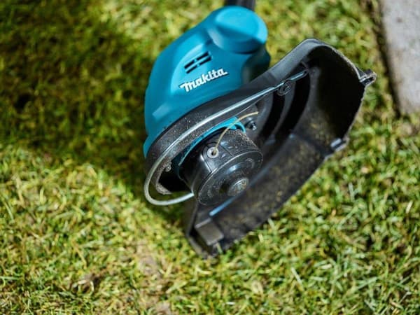 Makita 18V akku DUR181Z trimmeri Perusversio - Erillinen runko (toimitetaan ilman akkua ja laturia)