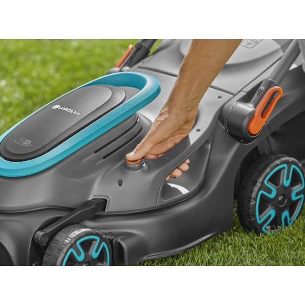 Gardena PowerMax 37/36V P4A Komplett Set gräsklippare