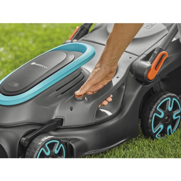 GARDENA PowerMax 37/36V P4A solo Batteri Gräsklippare exkl. batteri, utan laddare, Höjdjusterbart handtag 18 V Klippbre