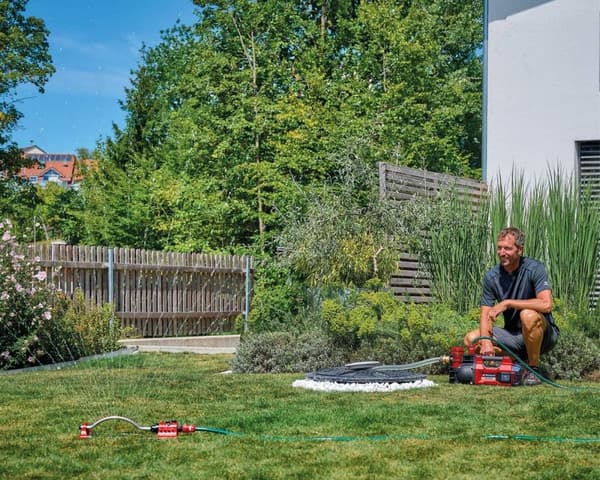 Einhell AQUINNA 36/35 F LED trådløs havepumpe 3800 l/t 37 m (4180410)