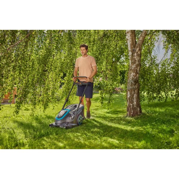 Gardena PowerMax Duo 46/36V P4A batteridriven gräsklippare