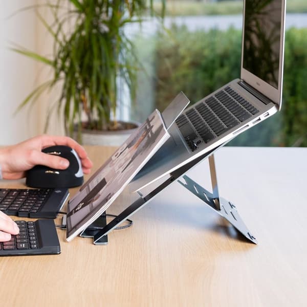 R-Go Tools Riser Document Notebook Stand Svart 55,9 cm (22") (RGORIDOCBL)