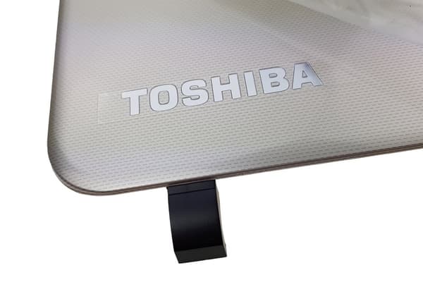 NYTT TOSHIBA SATELLITE L50-B MATRIX-SKÅL