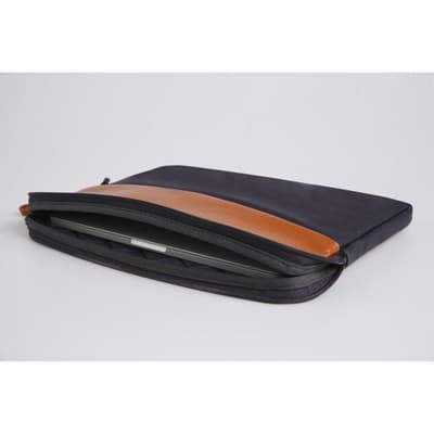 Gearmax Kansas Macbook Pro 11-12'' Suoja